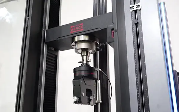 القطاعات والتطبيقات