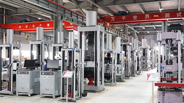 ورشة ماكينات الاختبار العام الهيدروليكية بنظام السيرفو (Servo-Hydraulic)