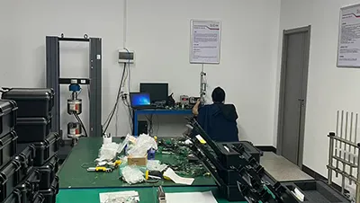 ورشة تجميع الحساسات: عصب الدقة ومصدر الموثوقية